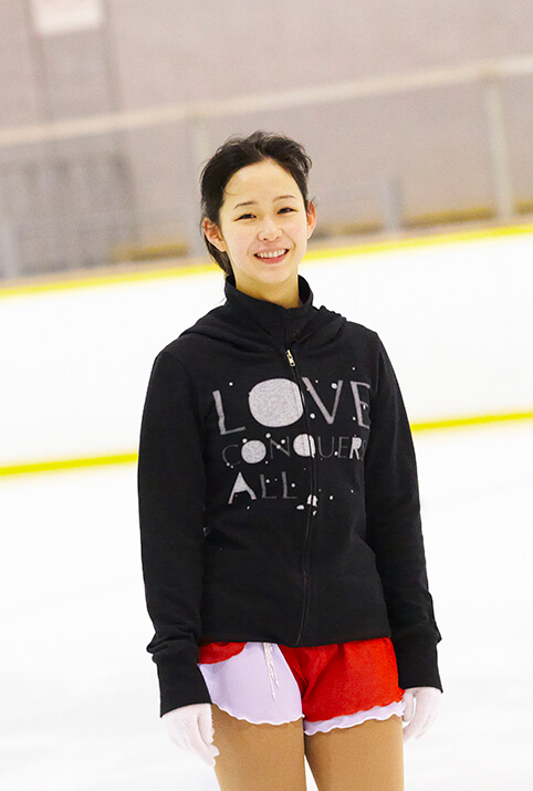 トレーニング中の、女子フィギュアスケートの今井遥さん